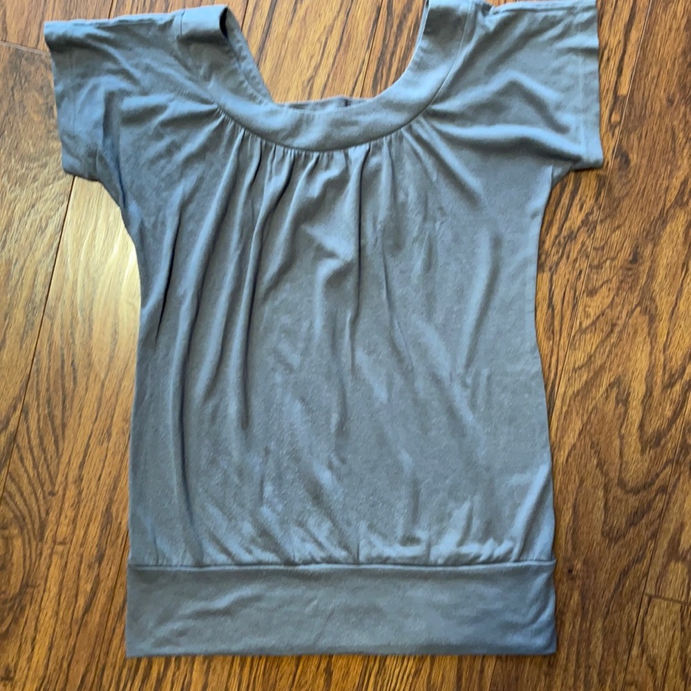 (Second picture is the back of the shirt)